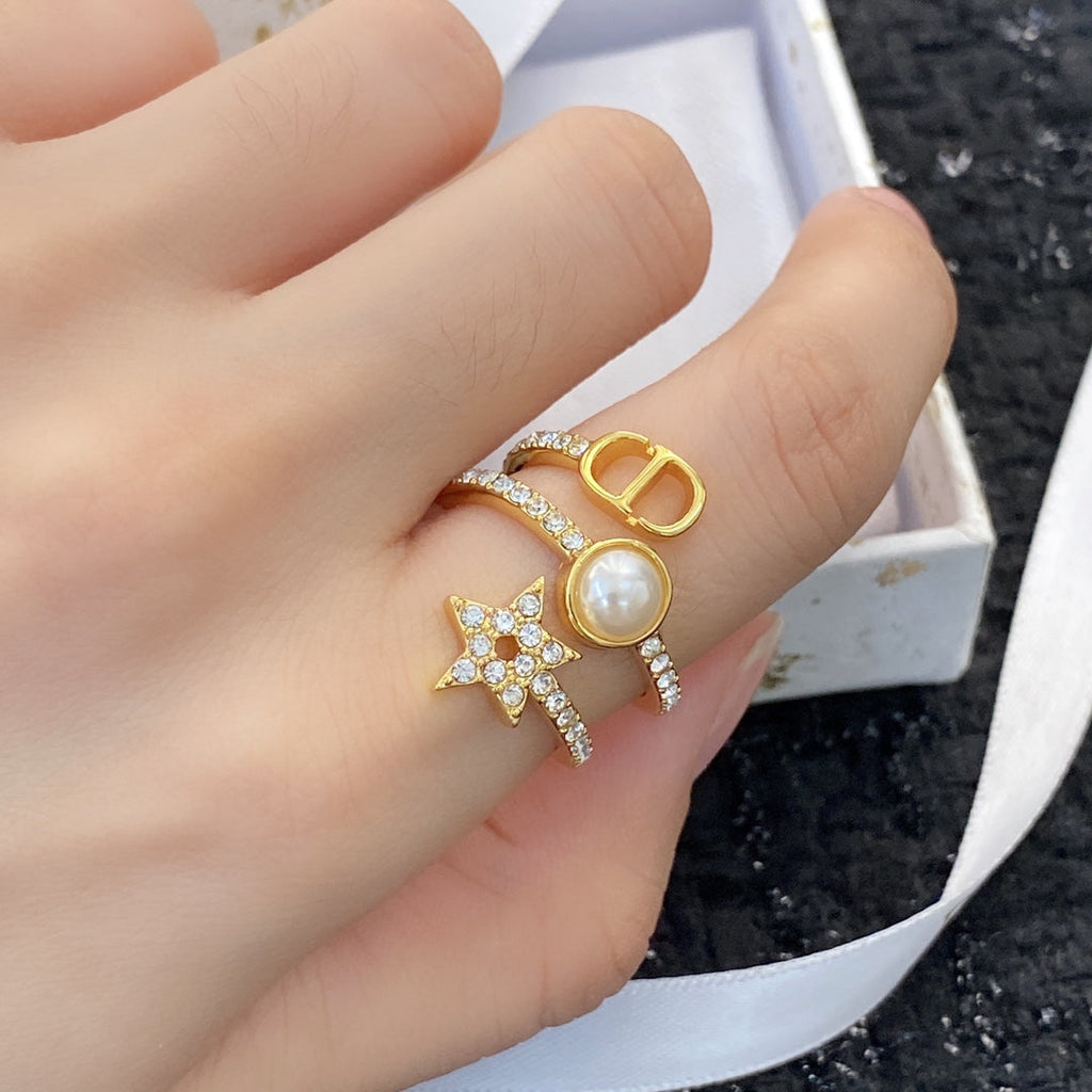 18K Dior Star Pearl Ring