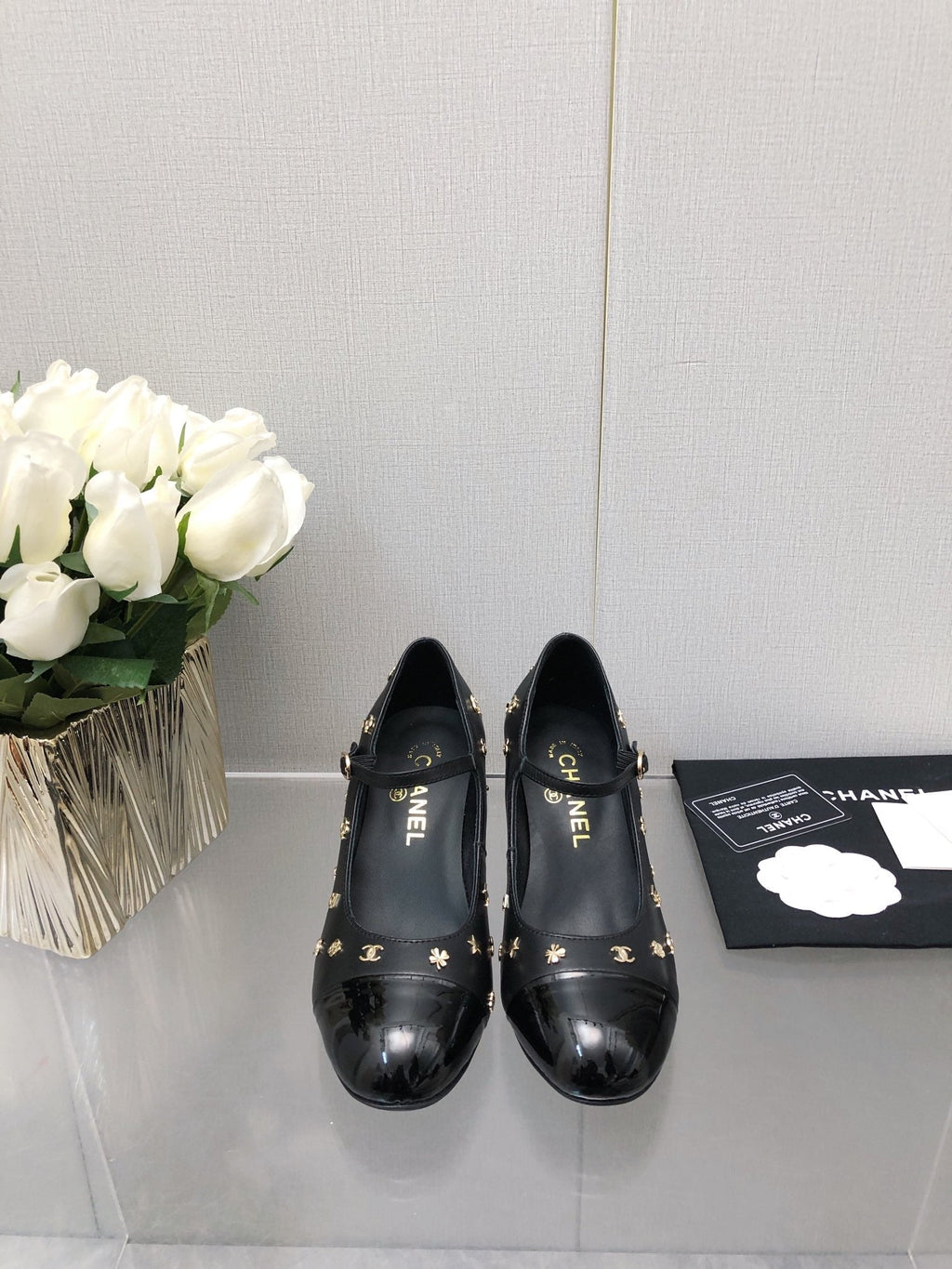 CHANEL MARY JANE BLACK LAMBSKIN ATTACH METAL